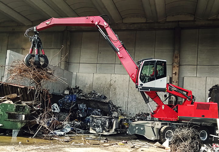 Trelleborg Waste And Recycling Material Handler